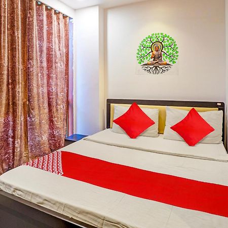 Hotel O Lotus Hotel 苏拉特 外观 照片
